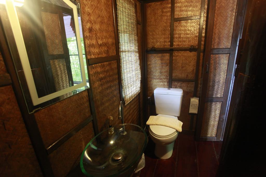 Banyen Villa San Sai Room photo