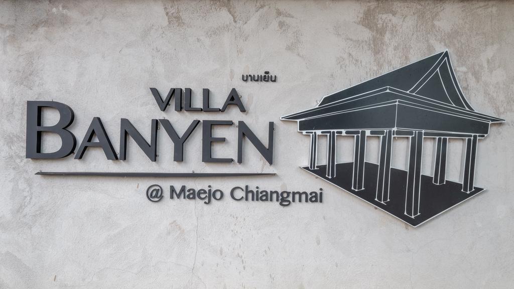 Banyen Villa San Sai Exterior photo