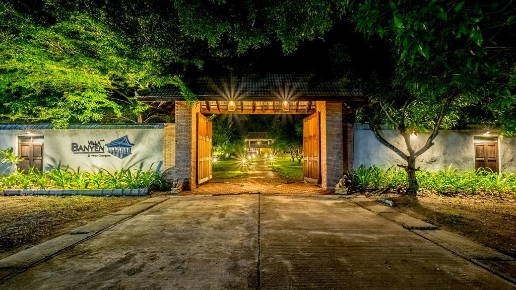 Banyen Villa San Sai Exterior photo